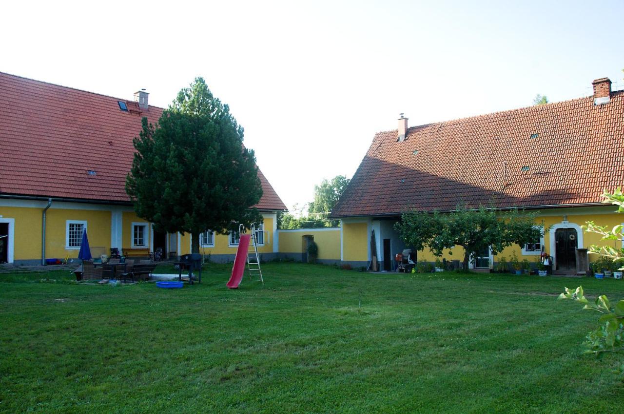 Statek Krinice Extérieur photo